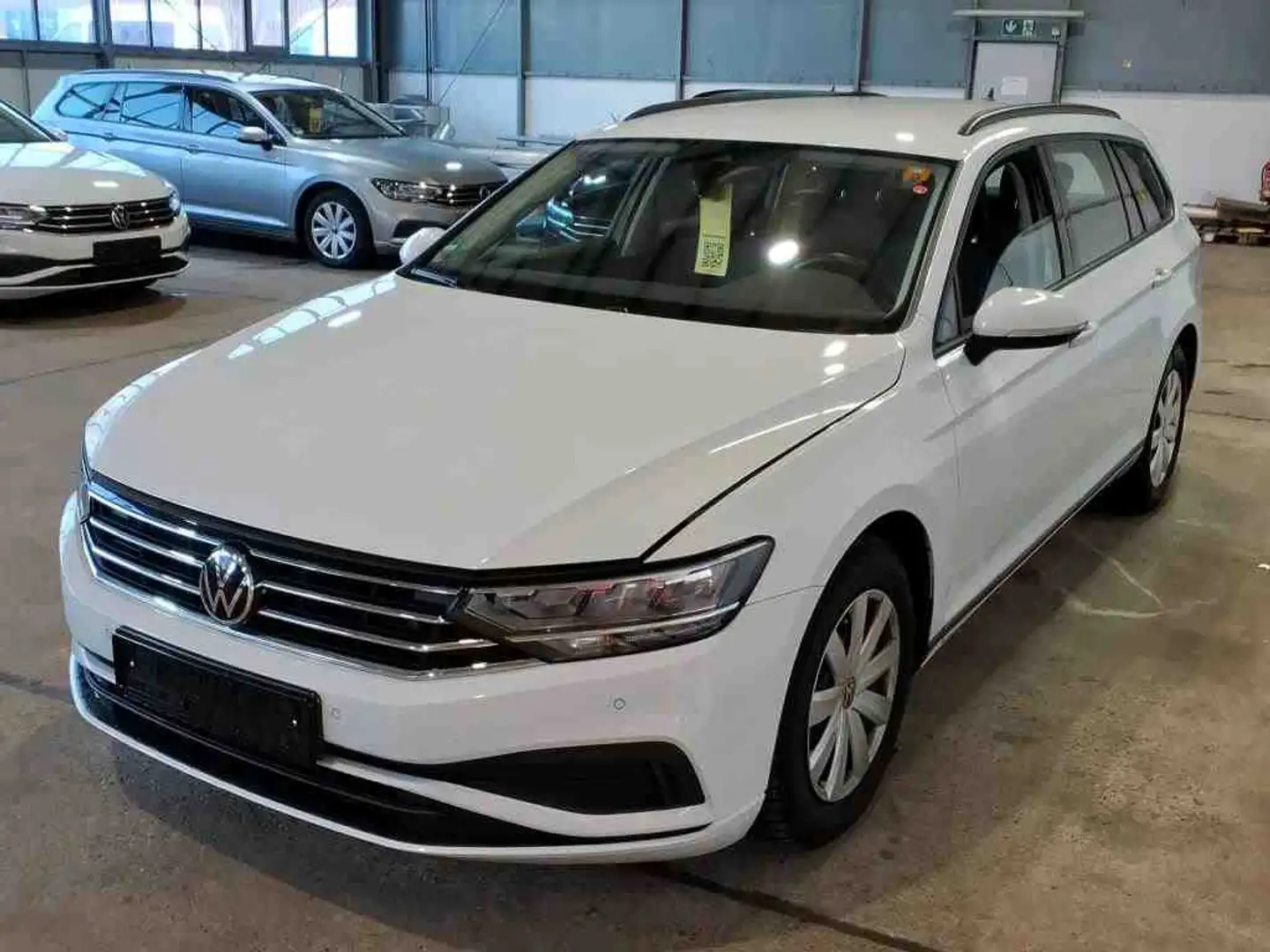 Volkswagen Passat Variant 2.0 TDI DSG RearView Sitzh. CarPlay LED Weiß - 2