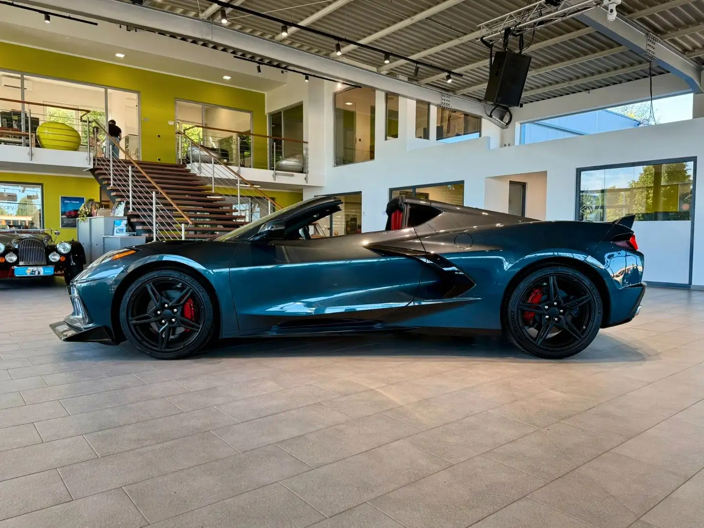 Corvette C8 Coupe Stingray 2LT Schalensitze*SBL*Targadach Grau - 2