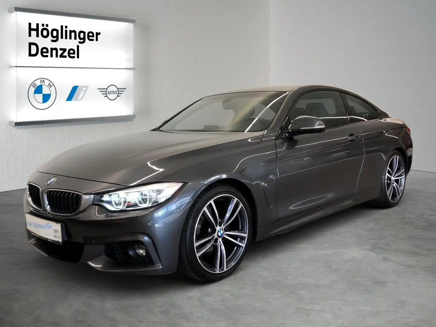BMW 418 d Coupe Grau - 2
