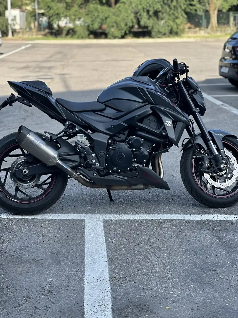 Suzuki GSX-S 750 ABS - 1
