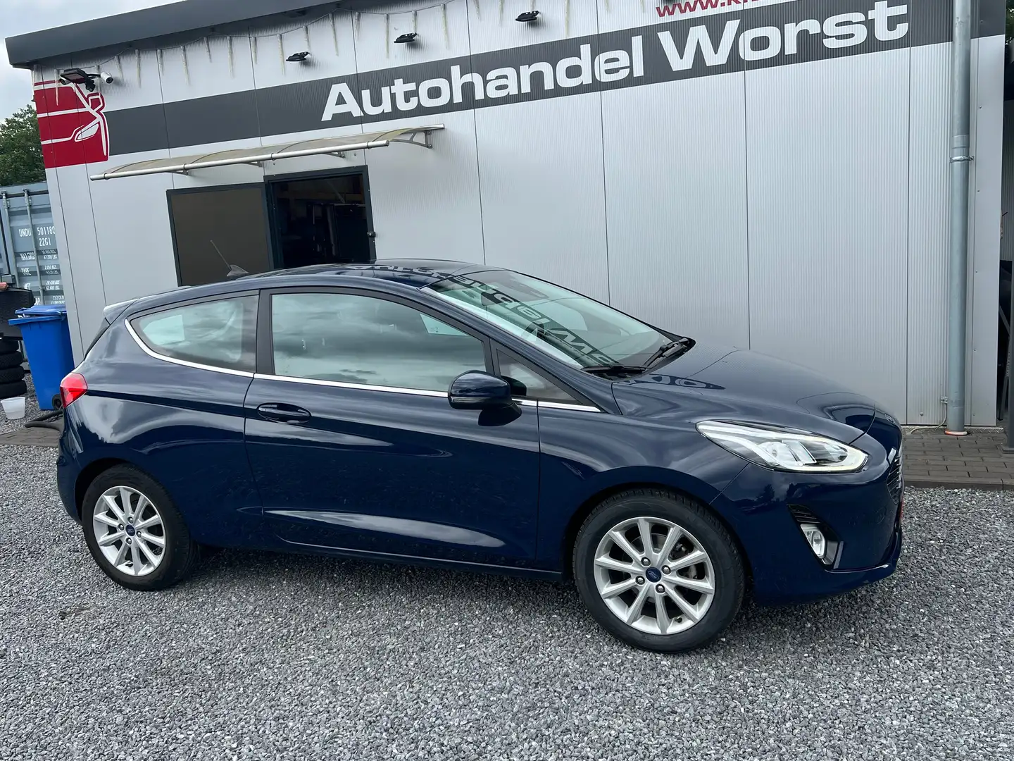 Ford Fiesta Titanium mehrere Modelle vorrätig-Garantie Blauw - 1