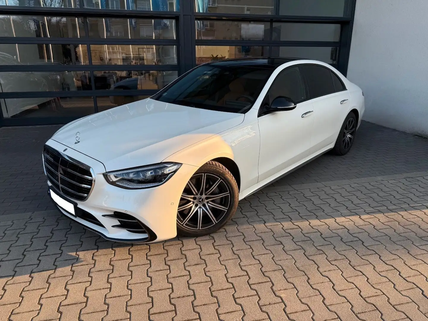 Mercedes-Benz S 400 d 4Matic L DISTR,HUD,PANO,BURM,360,Usw Weiß - 1