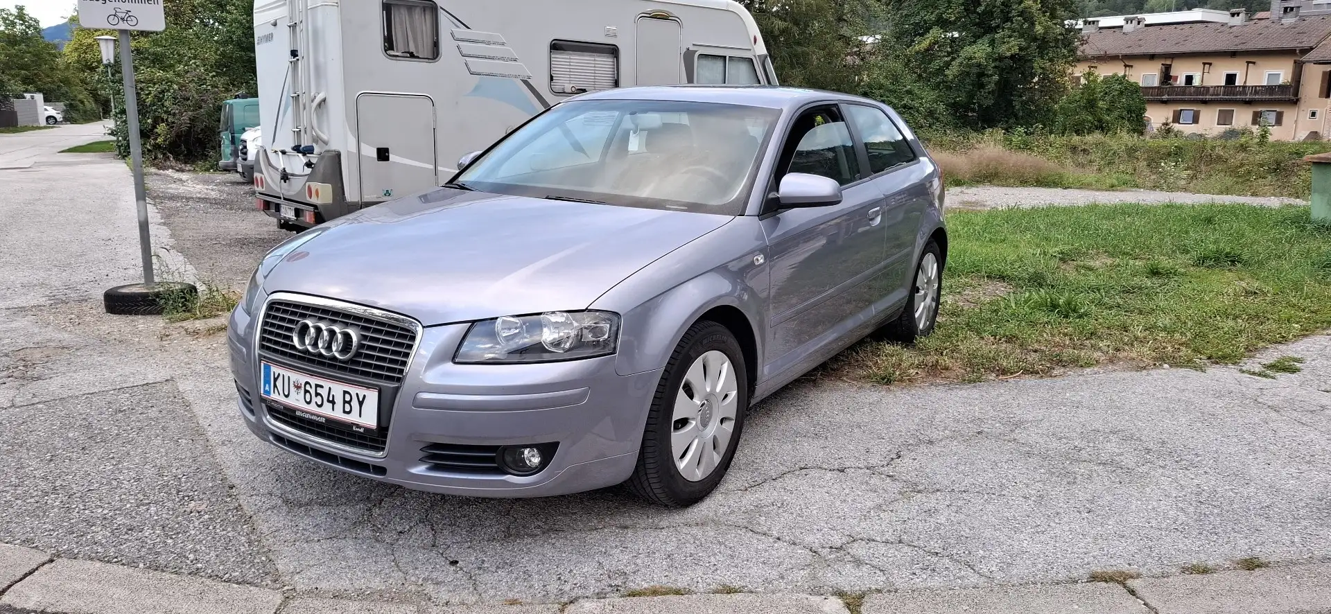 Audi A3 2.0 FSI tiptronic Attraction - 2
