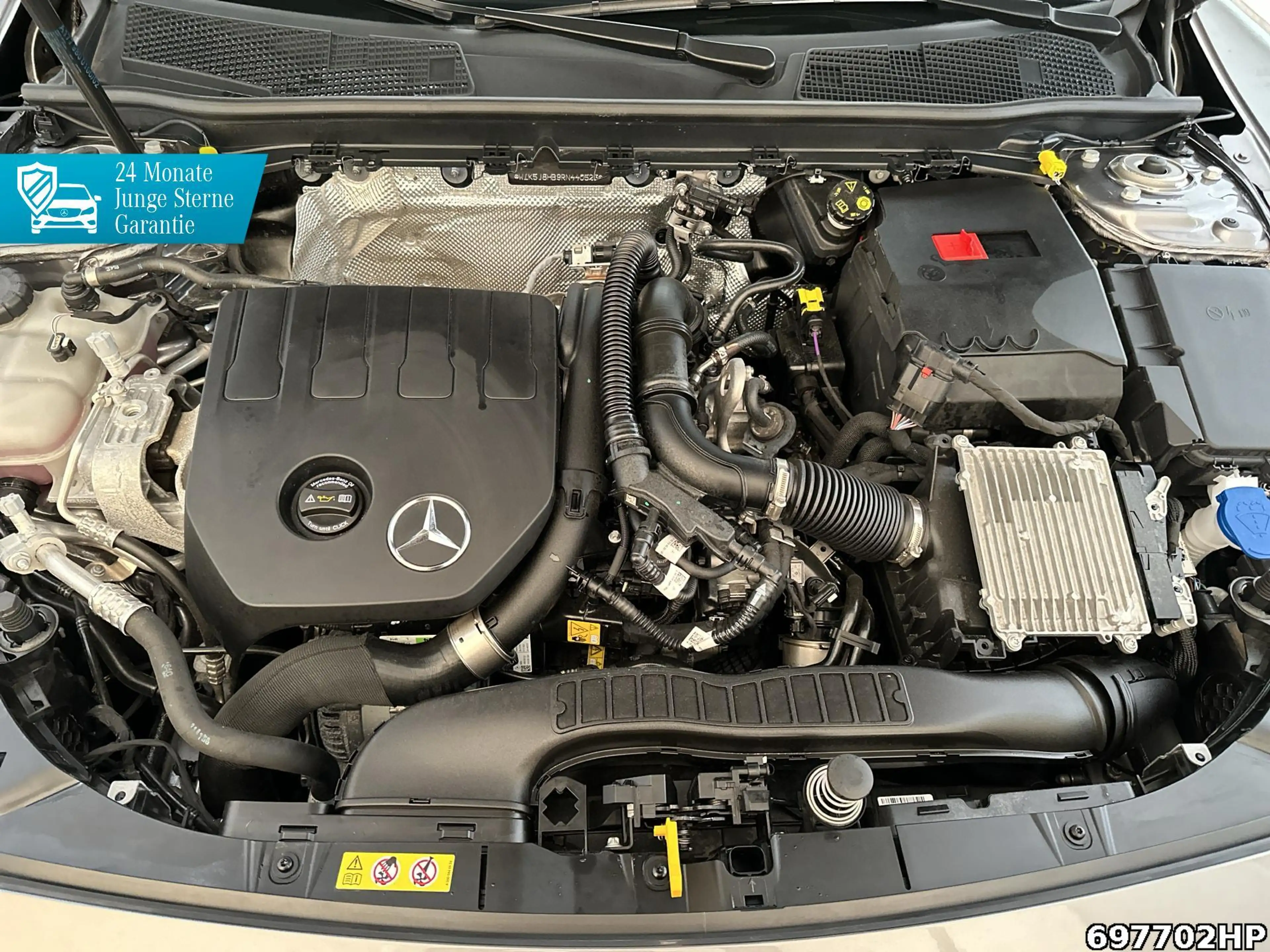 Mercedes-Benz CLA 200 Coupe AMG AHK MULTIBEAM DISTRONIC KEYLES — photo 6