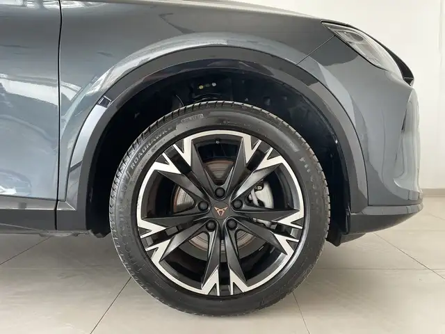 CUPRA Formentor view 8