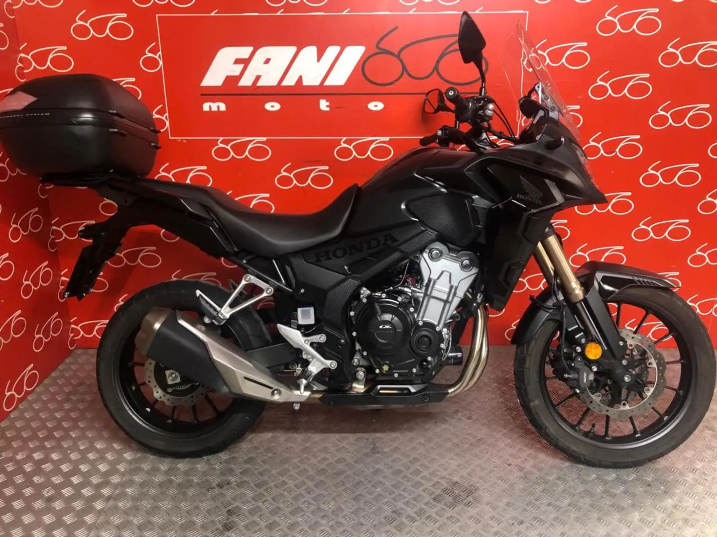 Honda CB 500 X Negro - 1