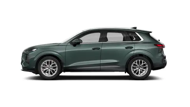 Audi Q3 view 2