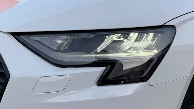 Audi A3 view 4