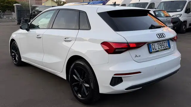 Audi A3 view 6