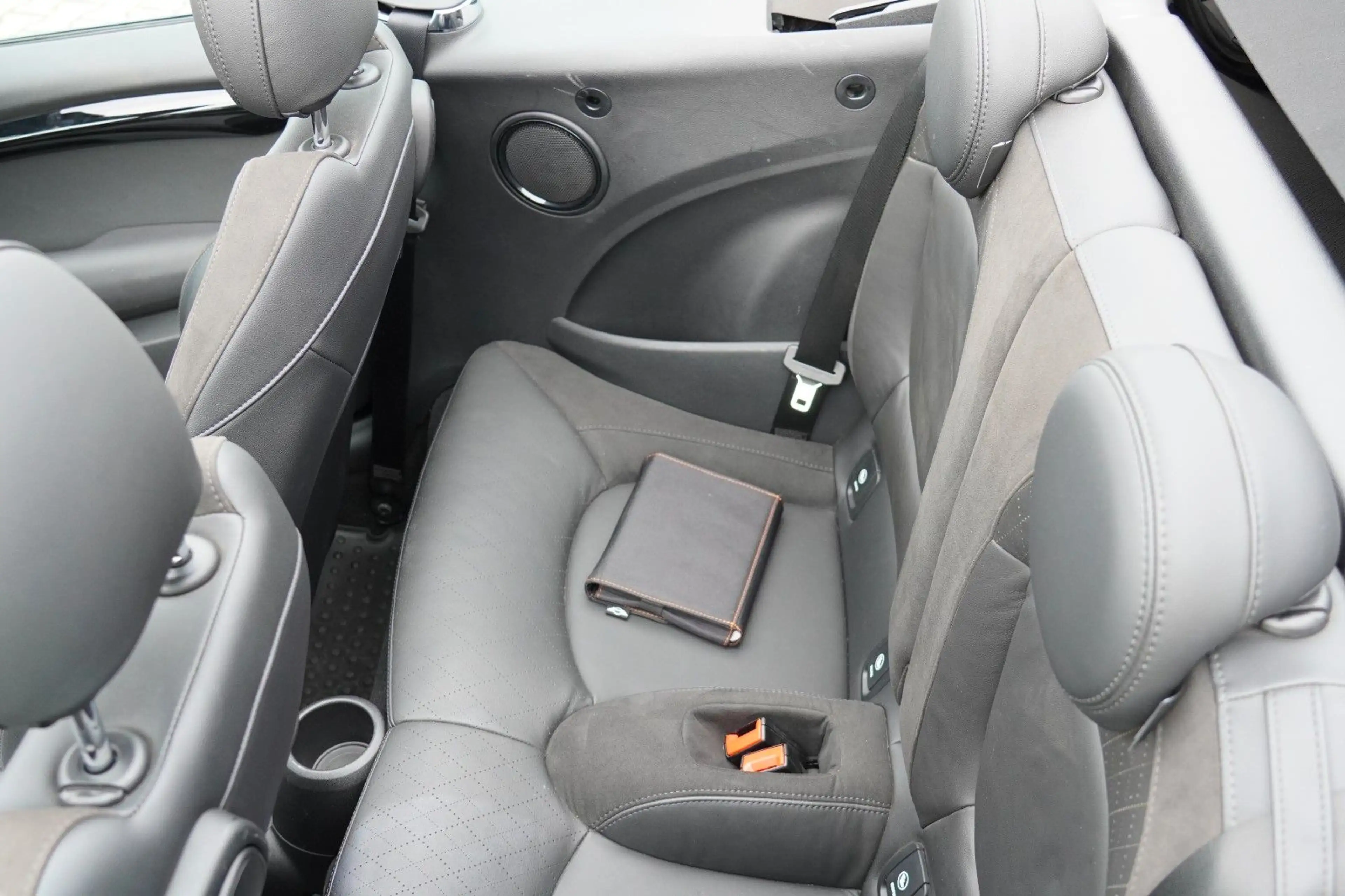 MINI Cooper S Cabrio MIT 3 JAHREN GARANTIE !!! — photo 8