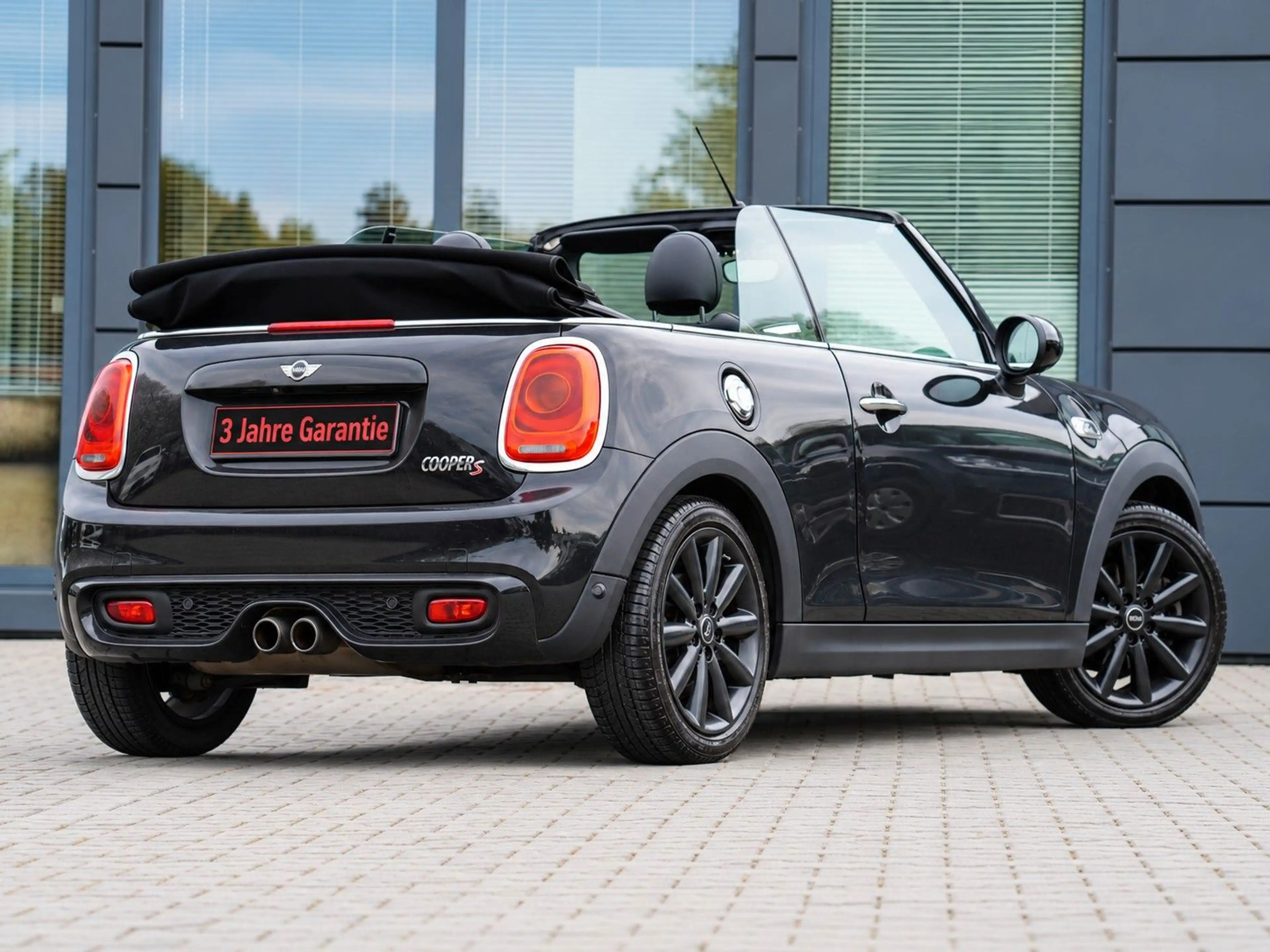 MINI Cooper S Cabrio MIT 3 JAHREN GARANTIE !!! — photo 4