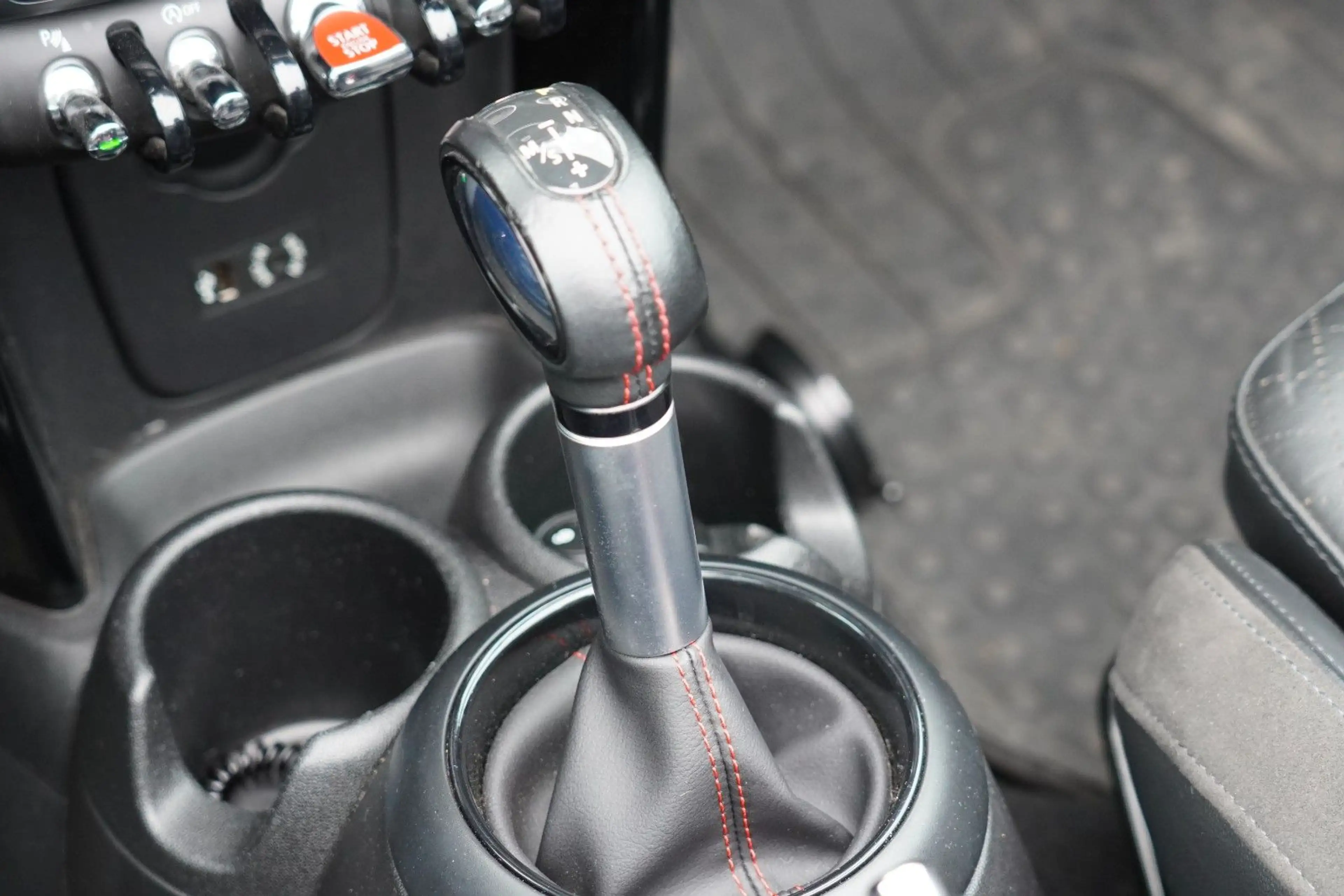 MINI Cooper S Cabrio MIT 3 JAHREN GARANTIE !!! — photo 12