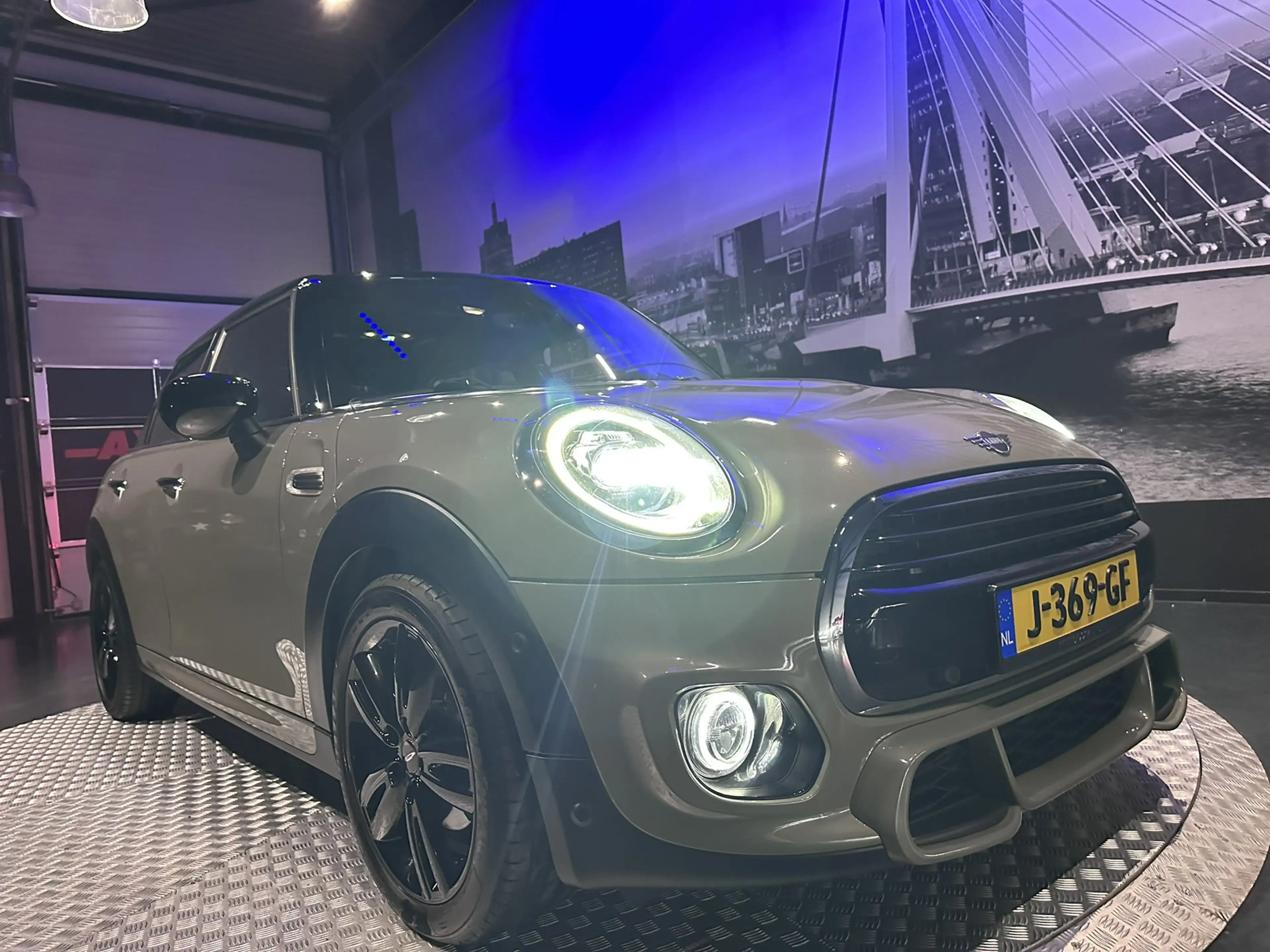 MINI Cooper 5-Deurs 1.5 60 Years Edition *JCW-Pakket*LED*Pano* — photo 20