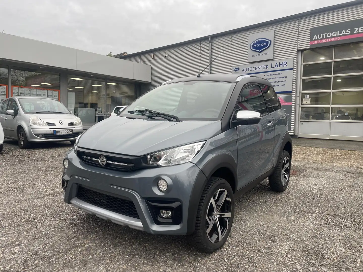 Aixam Crossover Fahren ab 15 Jahren 6 kW (8 PS), Automatik, Fro... Szary - 1