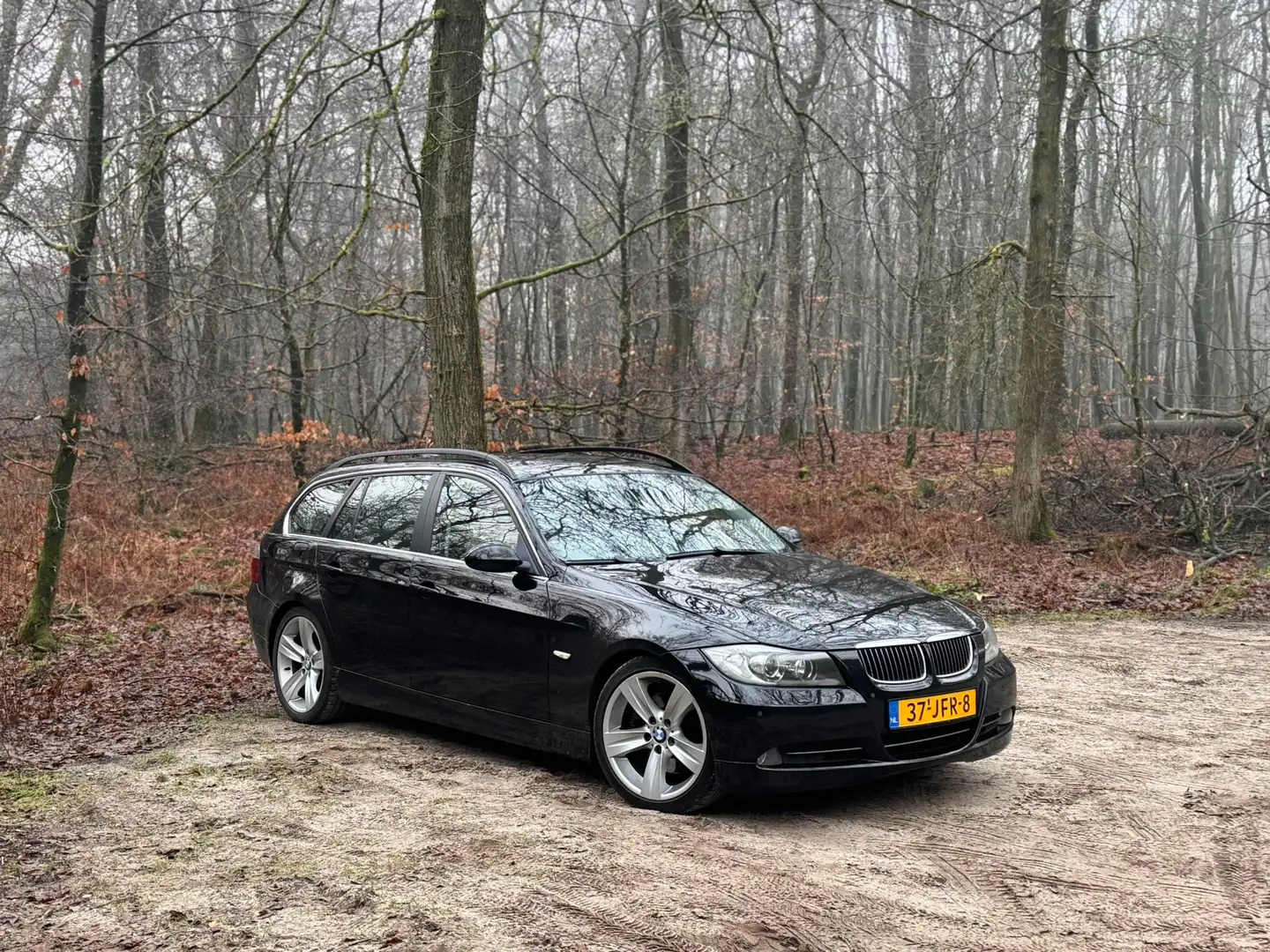 BMW 330 330i N52! Dynamic Exec. Zwart - 2