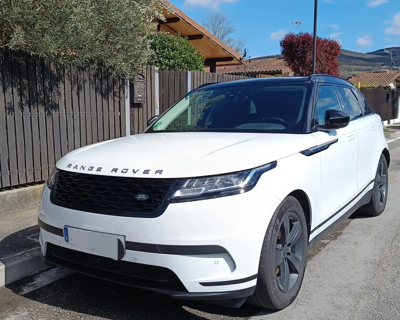 Land Rover Range Rover Velar 2.0D HSE 4WD Aut. 240 - 1