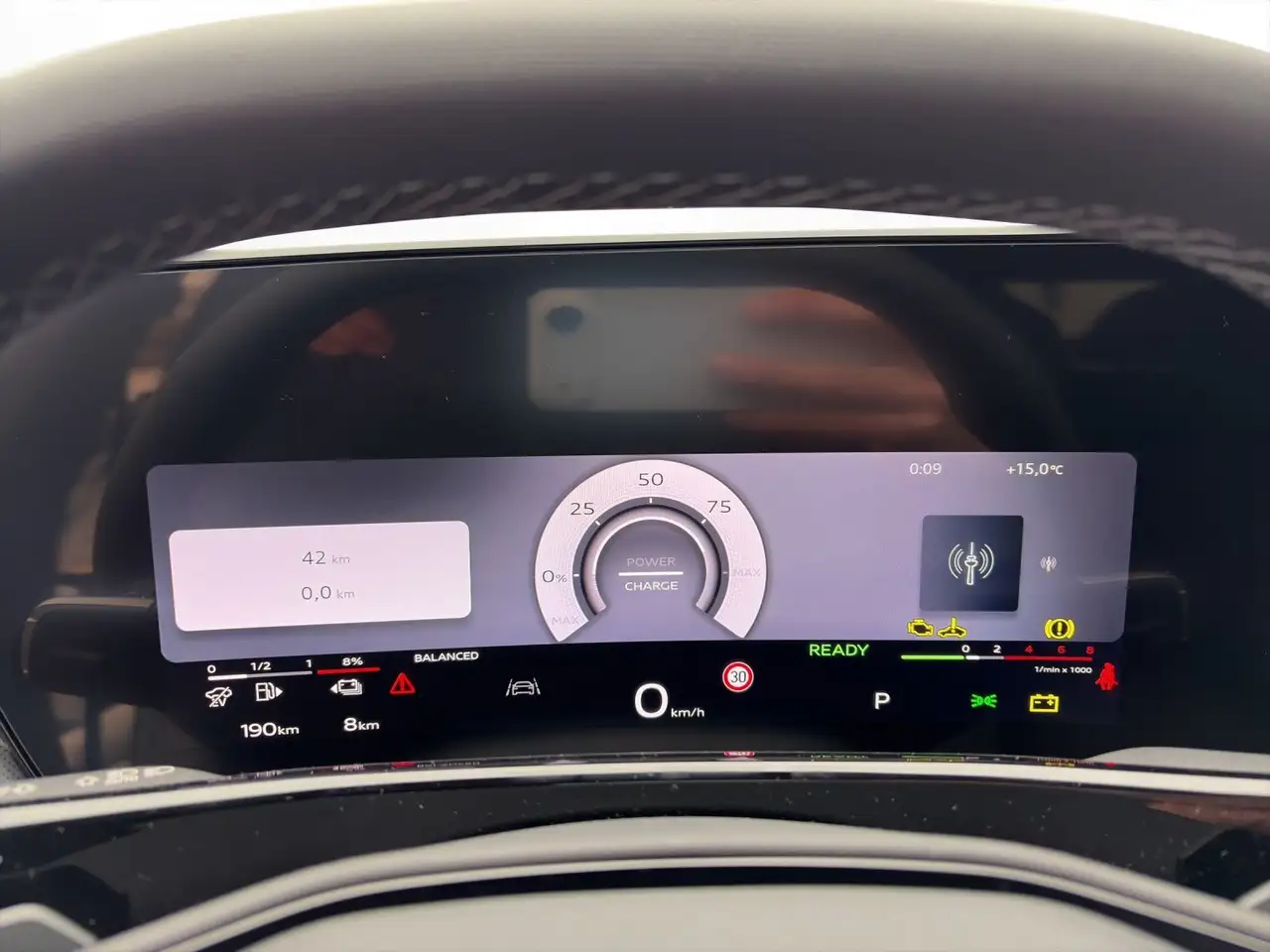 Audi Q3 SUV e-hybrid TECHPRO+PANO+HUD+DIGI-MATRIX+ 7