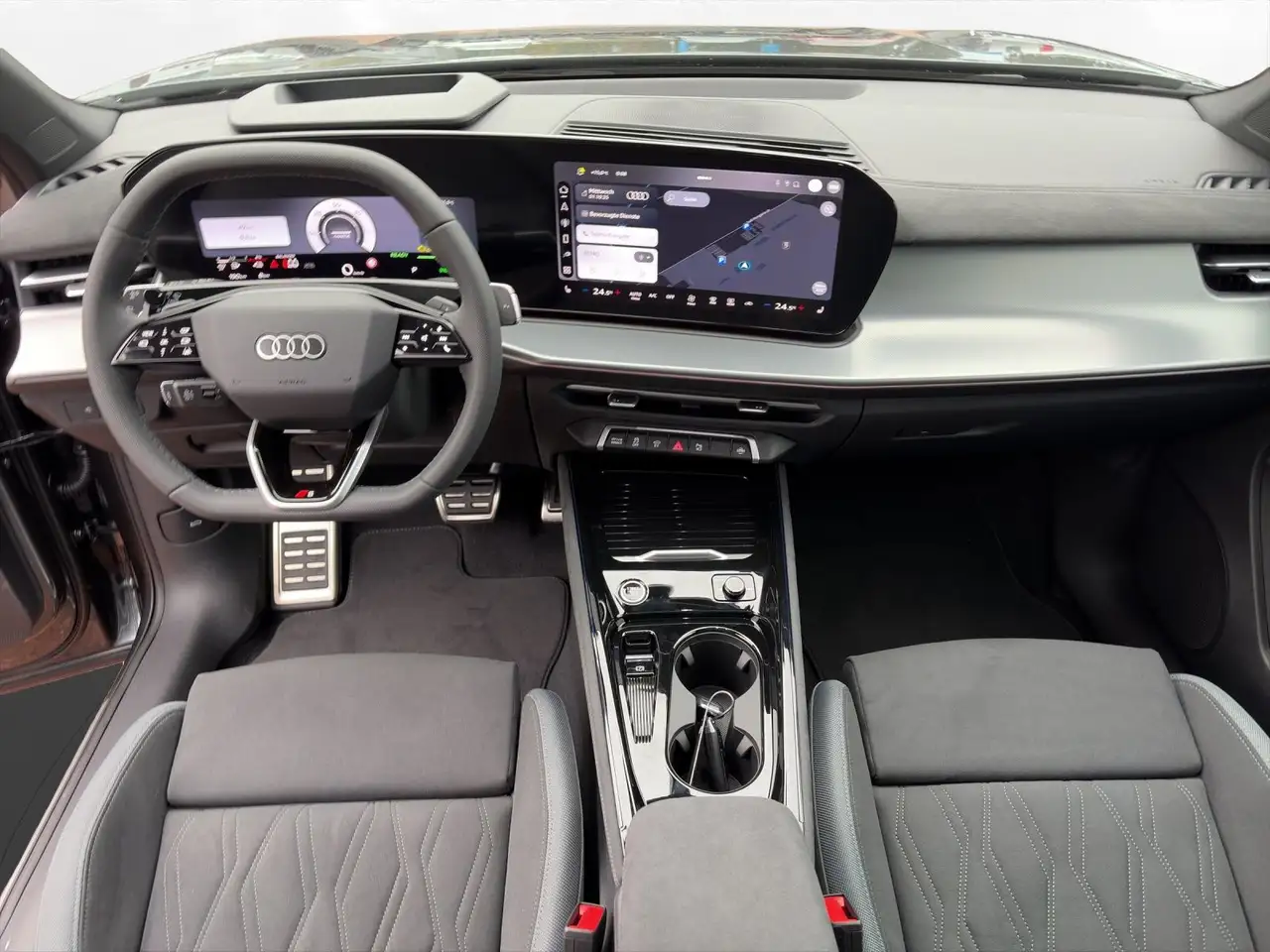 Audi Q3 SUV e-hybrid TECHPRO+PANO+HUD+DIGI-MATRIX+ 5