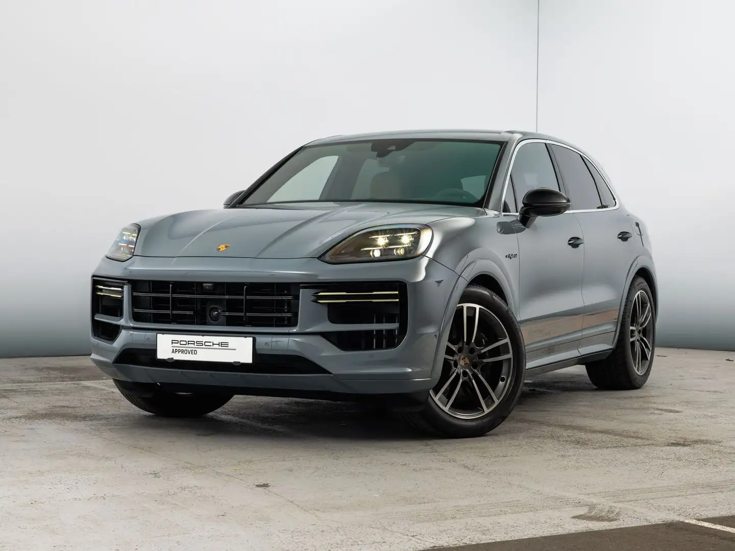 Porsche Cayenne Turbo E-Hybrid Grau - 1