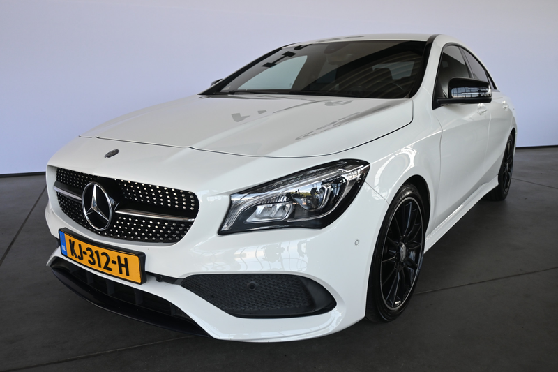 Mercedes-Benz CLA 180 AMG Night Edition Plus Clima Cruise Xenon LED Navi — photo 12