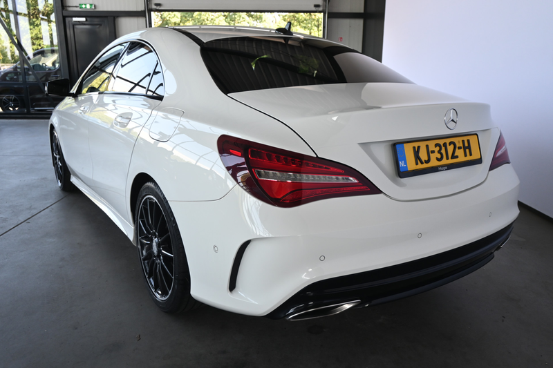 Mercedes-Benz CLA 180 AMG Night Edition Plus Clima Cruise Xenon LED Navi — photo 13