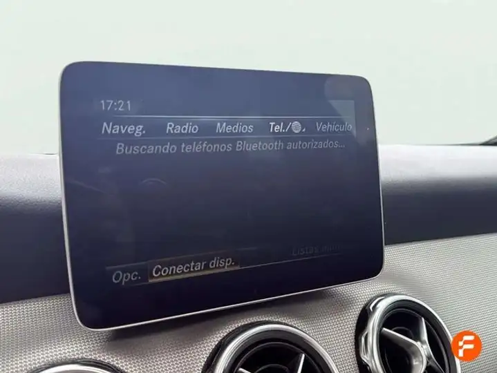 Mercedes-Benz GLA 2018, foto 26