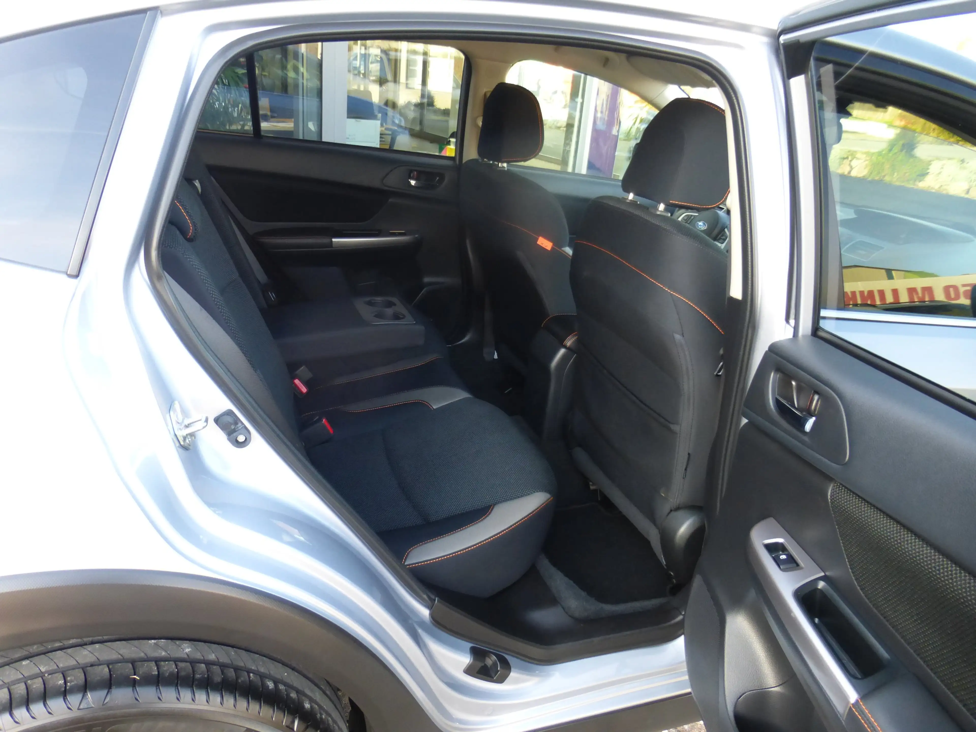 Subaru XV 2.0D MT Comfort — photo 12