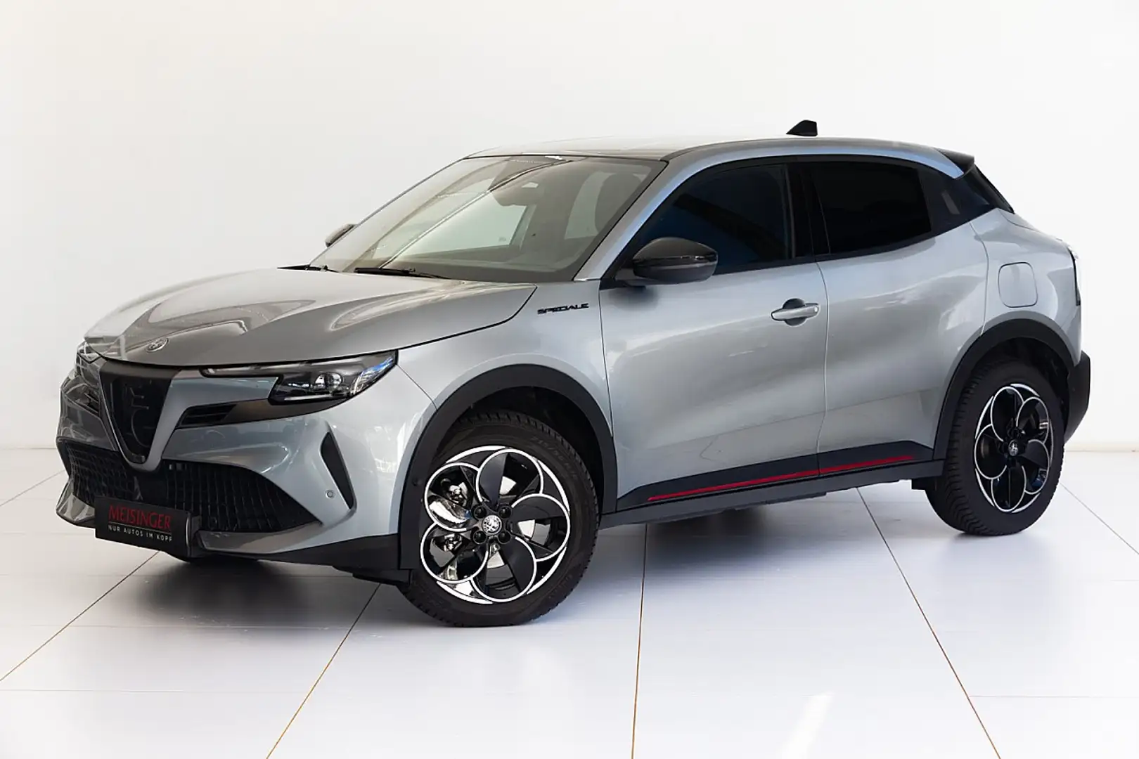 Alfa Romeo Junior Elettrica Batterie 54kWh Speciale Gris - 1