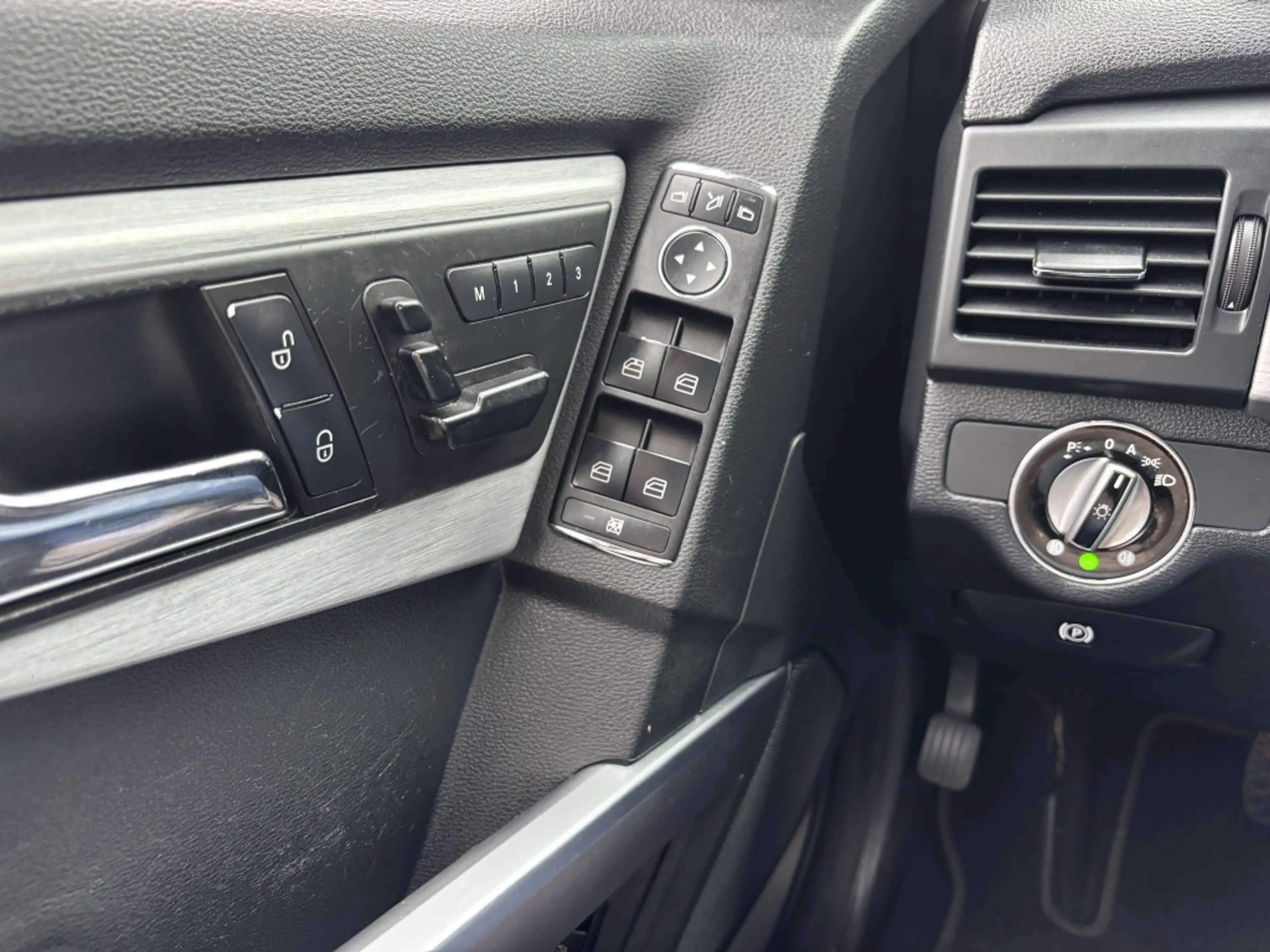 Mercedes-Benz GLK 350 V6 First Ed. 4-Motion 2009 Trekhaak — photo 17