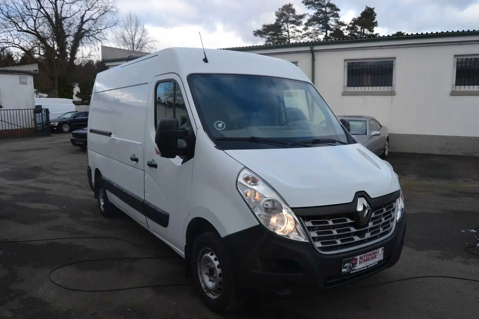 Renault Master III Kasten L2H2 HKa 3,3t Weiß - 2