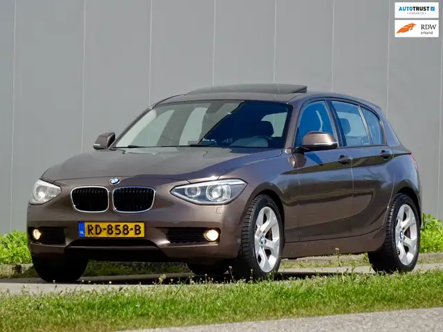 BMW 116 1-serie 116i Aut High Executive | Schuif/ Kantel d