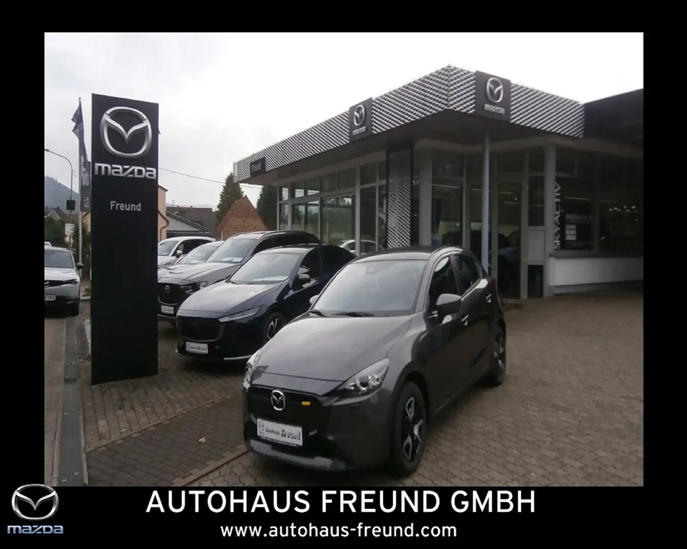 Mazda 2 1.5L e-SKYACTIV G 90PS 6MT FWD CENTER-LINE CONV Grau - 1