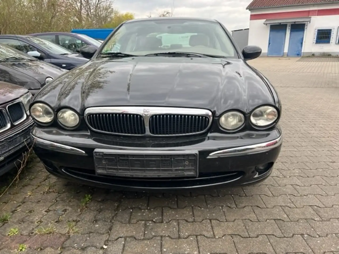 Jaguar X-Type 2.0 V6    Getriebe oder Antriebswellenschaden Vert - 1