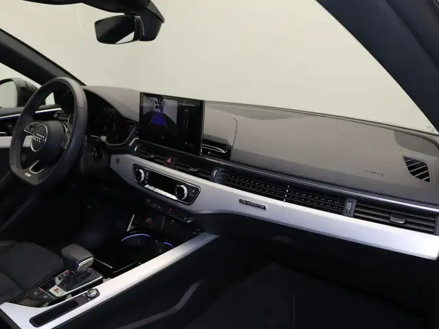 Audi S5 view 9