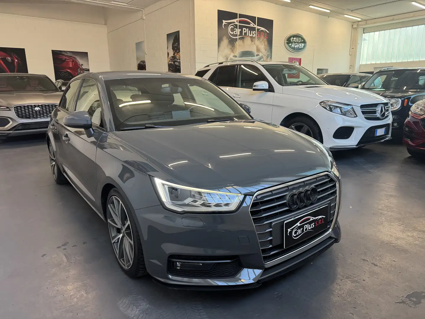 Audi A1 Sportback km 154000 1.4 tfsi Sport 125cv s-tronic Gris - 1