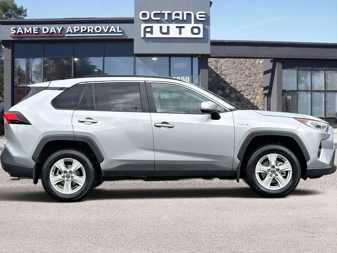 2019 Toyota RAV4 AWD Hybrid XLE — снимка 1
