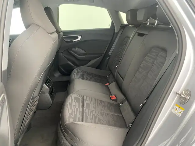 Audi A5 view 11