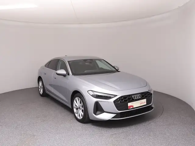 Audi A5 view 2