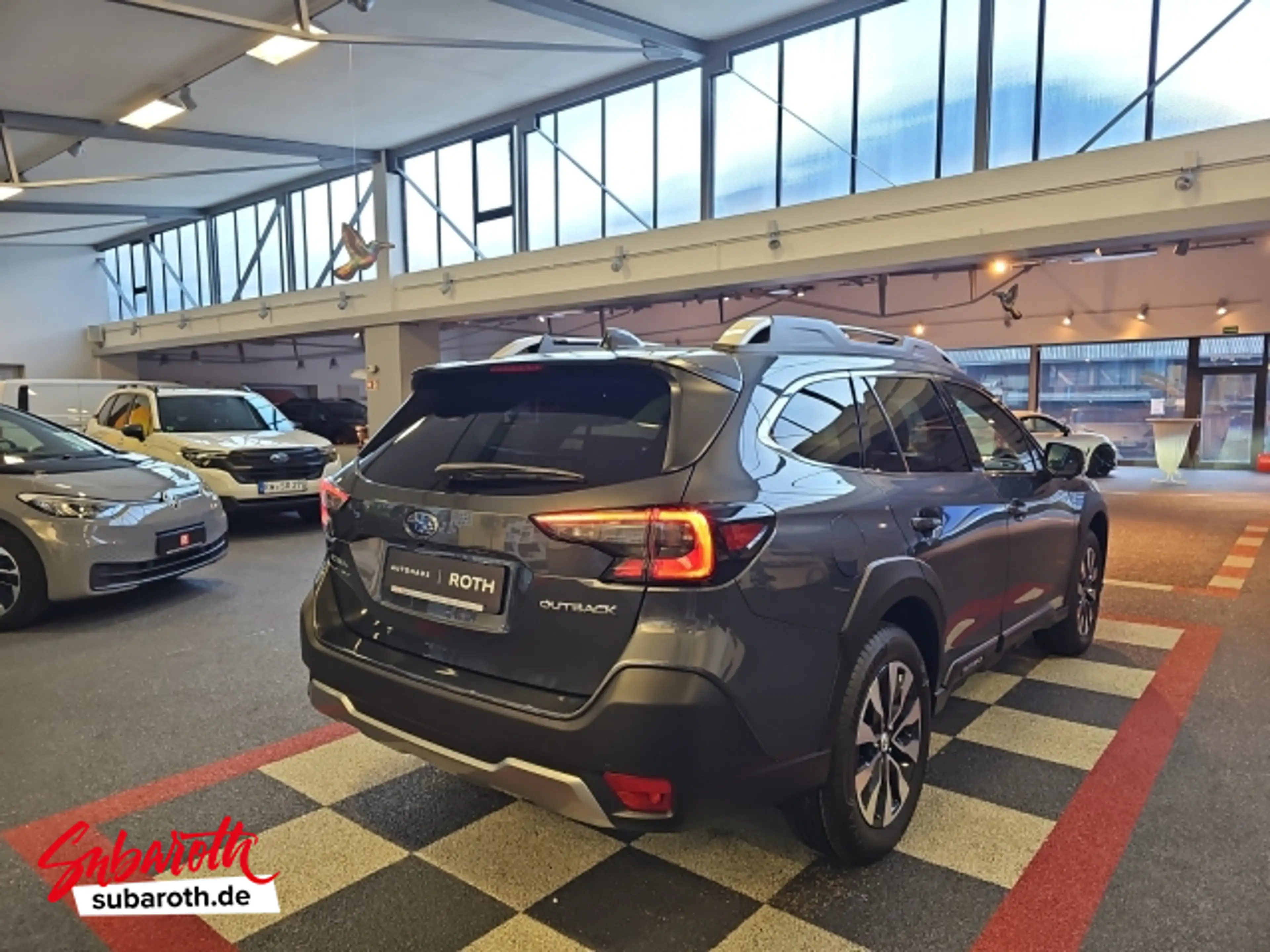 Subaru OUTBACK Outback 2.5i Platinum (EURO 6e) — photo 5