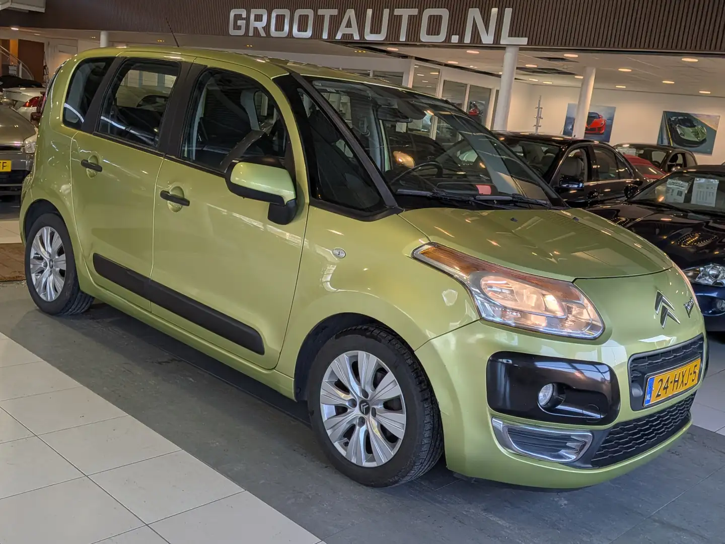 Citroen C3 Picasso 1.4 VTi Aura Airco, Cruise Control, Stuurbekrachti Grün - 1