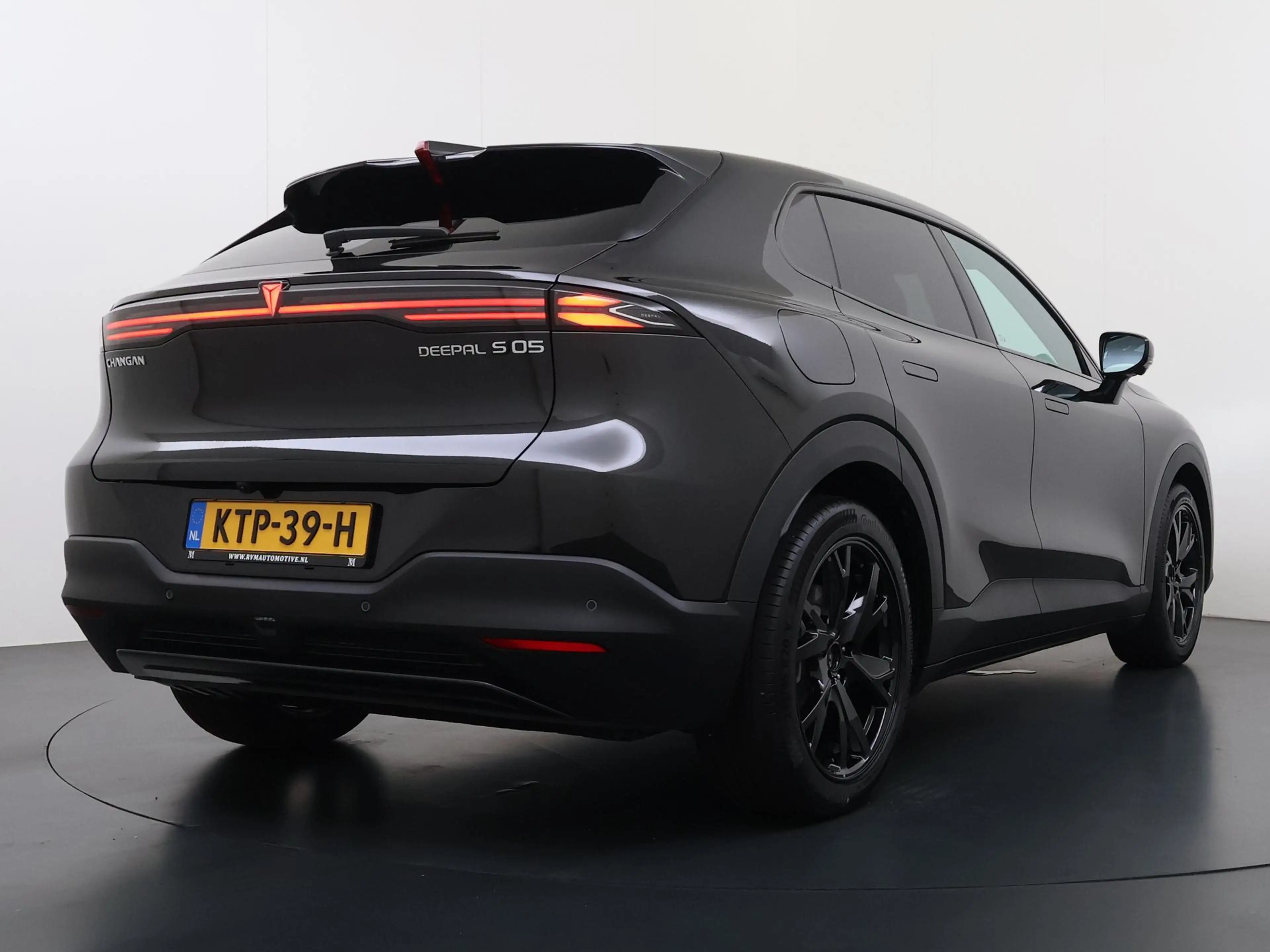 Changan Deepal S05 EV LHD 200KW | NIEUWE AUTO | PANORAMADAK | 20" LMV — photo 8