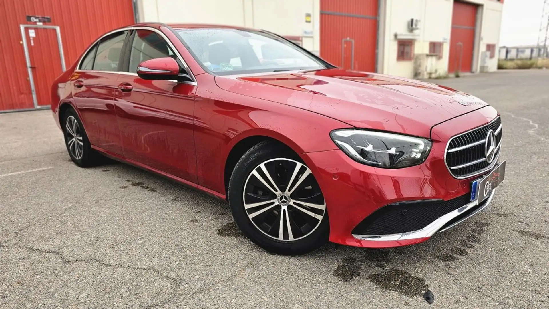 Mercedes-Benz E 220 220d 9G-Tronic 194 Piros - 2