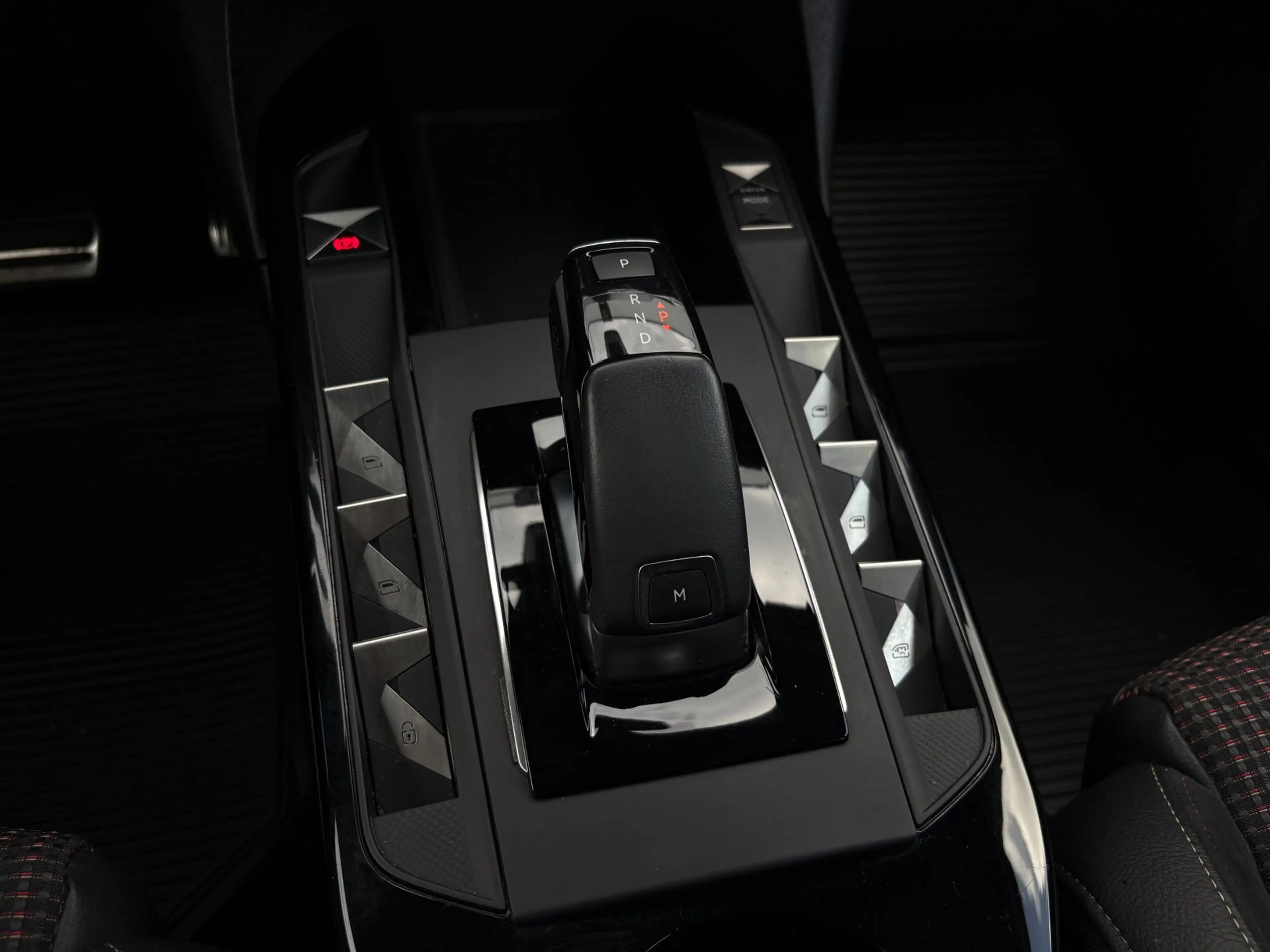 DS Automobiles DS 3 Crossback 1.2 PureTech Performance Line |VirtDash|Cam| — photo 9