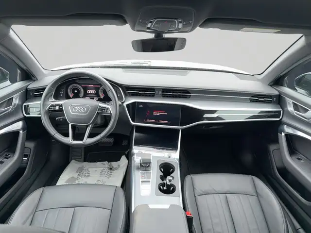 Audi A6 view 12