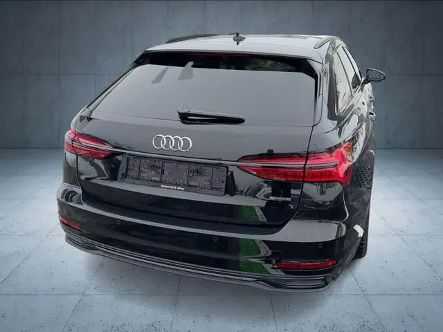 Audi A6 view 6