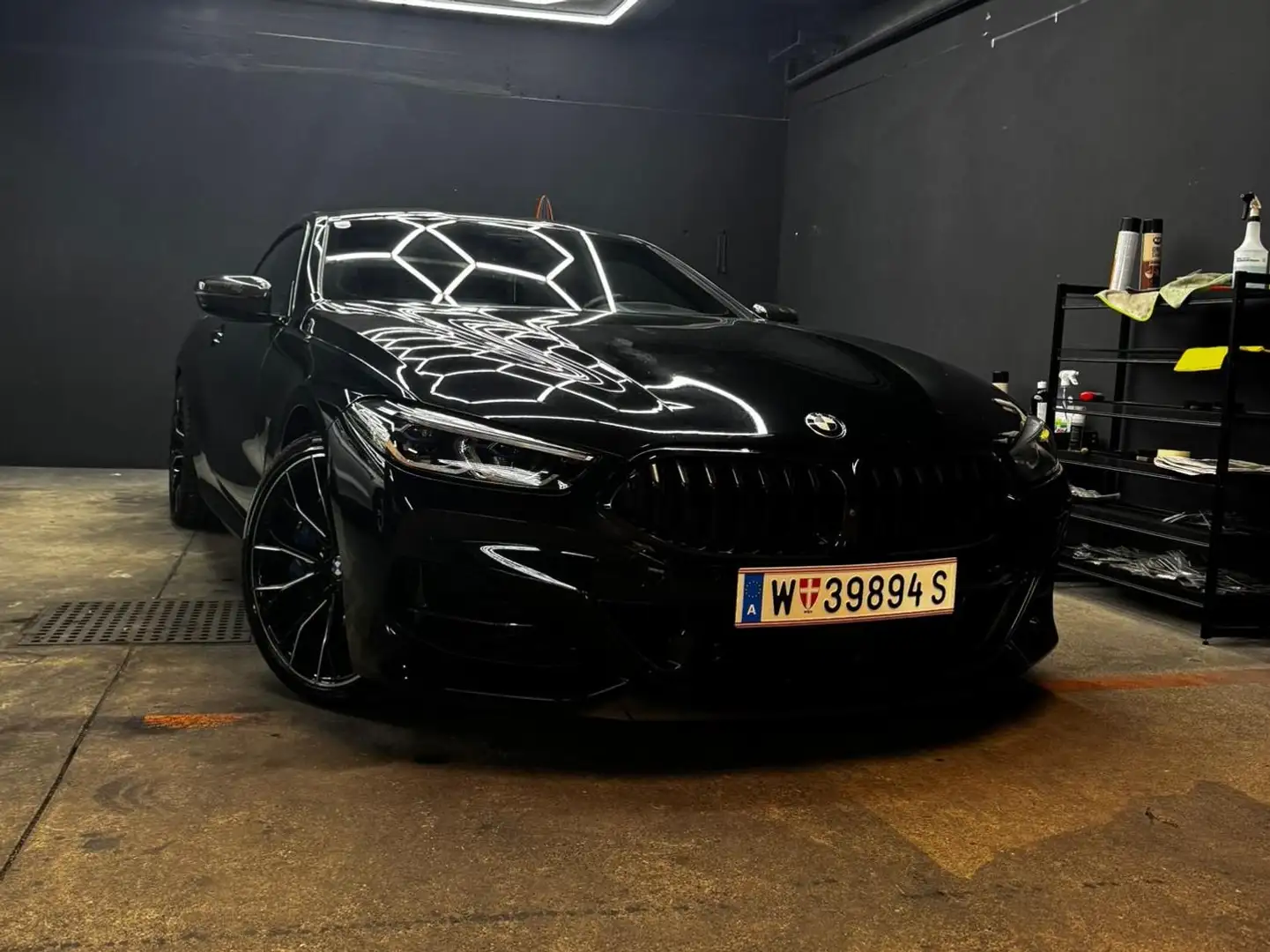 BMW M850 M850 i xDrive Schwarz - 2