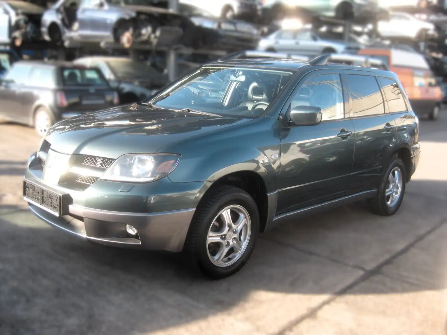 Mitsubishi Outlander 2.4 Automatik *Zahnr+Service+TÜV neu* Grün - 2