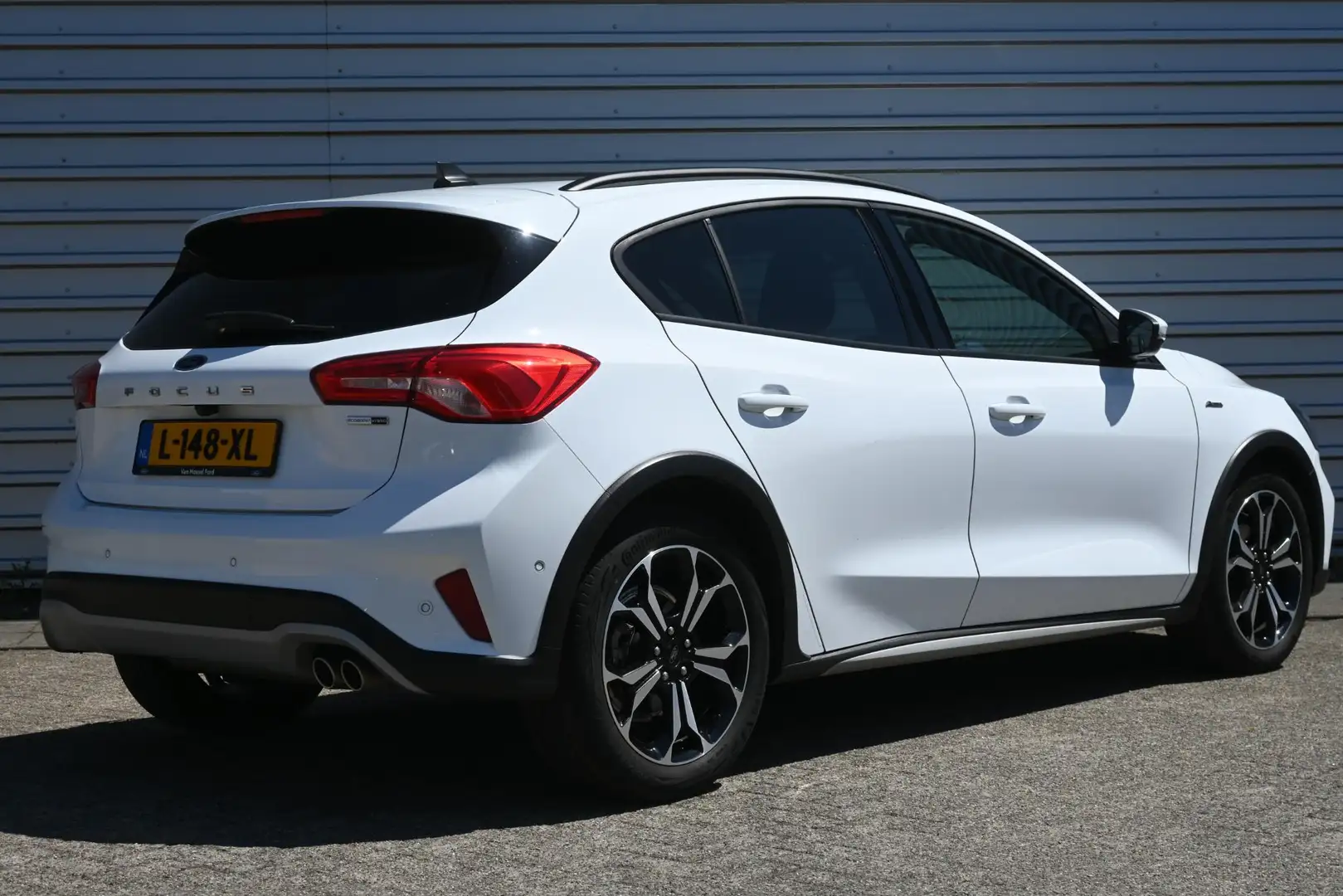 Ford Focus 1.0 EcoBoost Hybrid Active X Business | Navigatie Blanc - 2