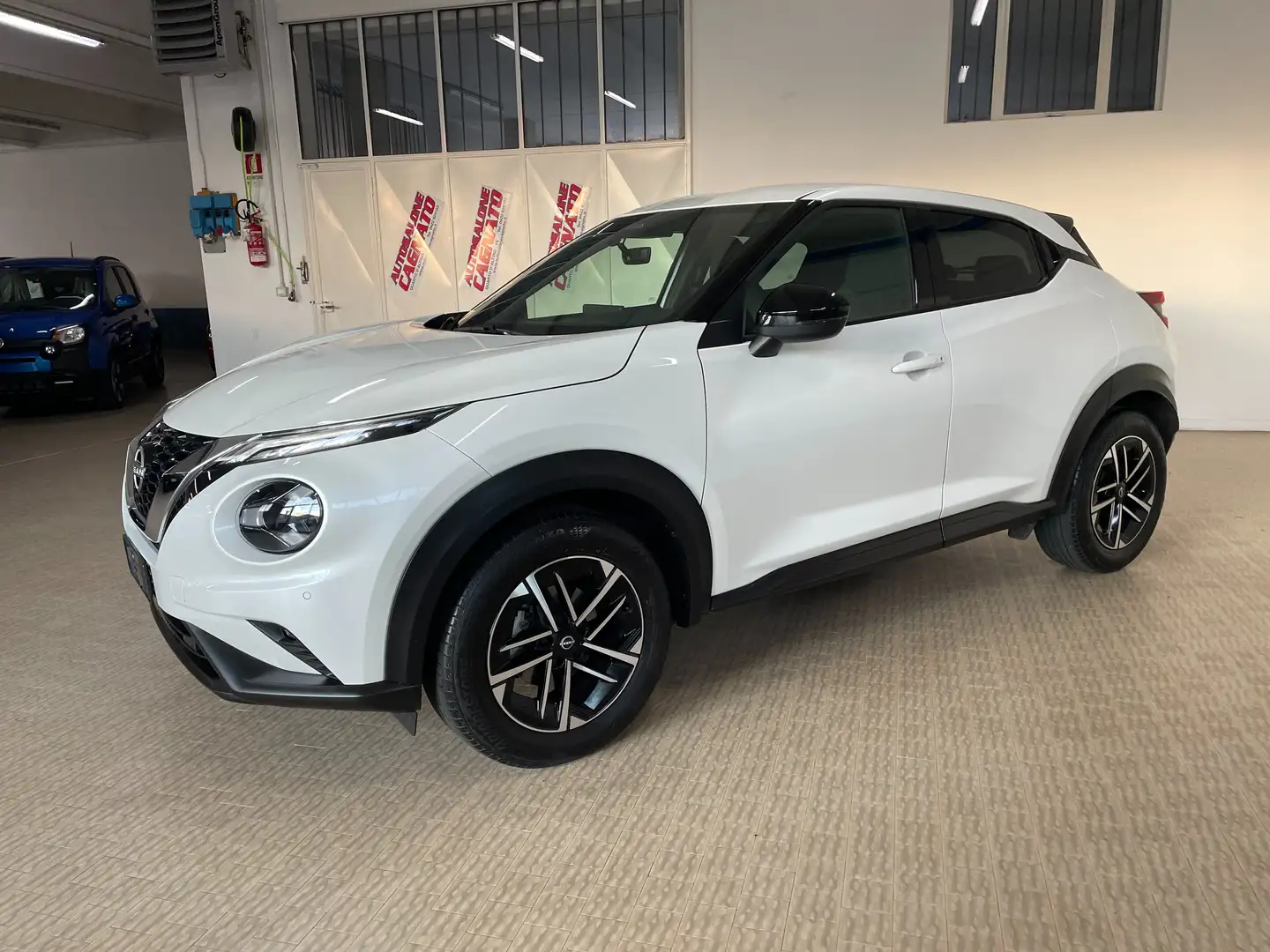 Nissan Juke 1.0 dig-t N-Connecta 114cv 2025 Bianco Perla Bianco - 1