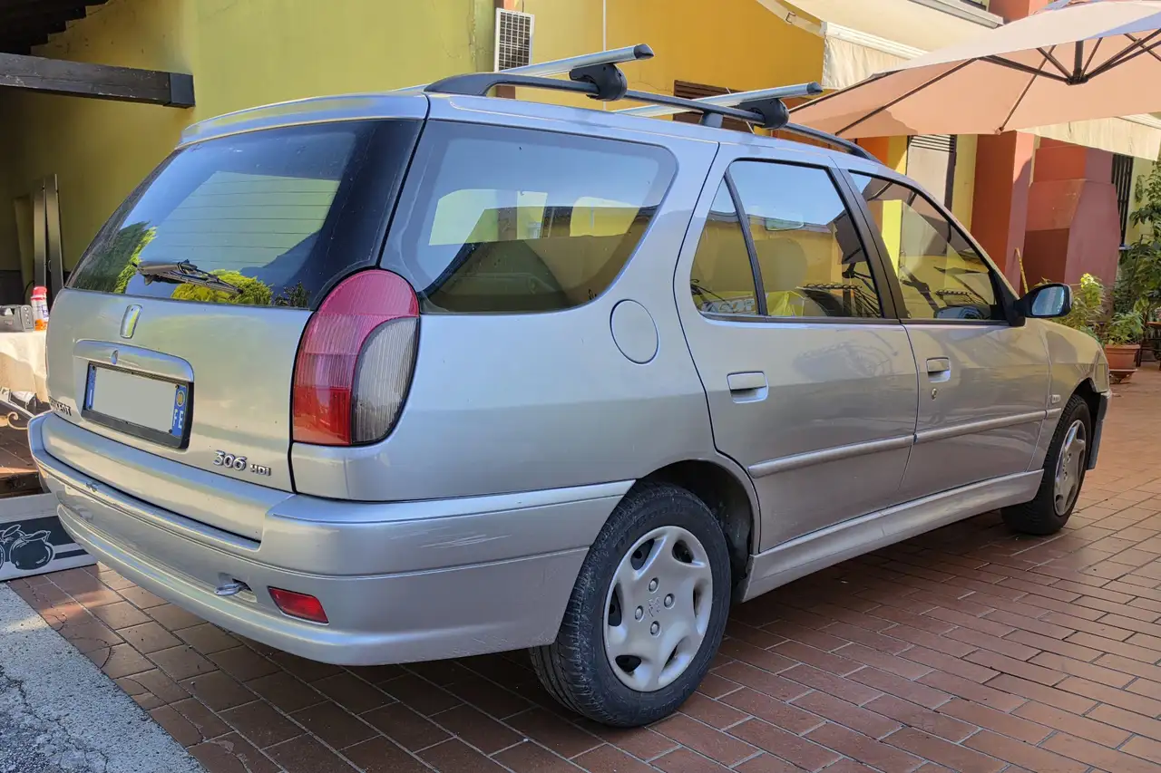 Peugeot 306 SW 2.0 dt hdi XR, foto 3